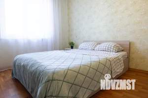 1-к квартира, посуточно, 60м2, 1/1 этаж