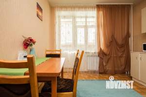 1-к квартира, посуточно, 43м2, 1/1 этаж