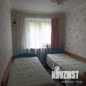 3-к квартира, посуточно, 58м2, 1/1 этаж