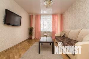 2-к квартира, посуточно, 50м2, 1/1 этаж