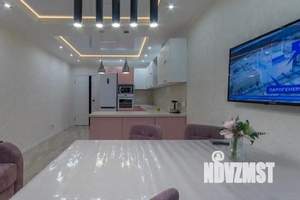 2-к квартира, посуточно, 70м2, 1/1 этаж