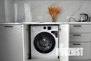 1-к квартира, посуточно, 38м2, 14/25 этаж