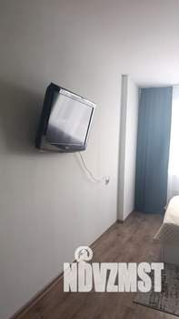 1-к квартира, посуточно, 36м2, 7/25 этаж