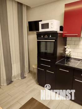 1-к квартира, посуточно, 38м2, 2/17 этаж