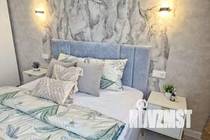 1-к квартира, посуточно, 38м2, 23/25 этаж