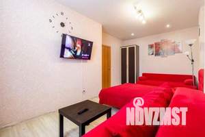 1-к квартира, посуточно, 44м2, 8/12 этаж