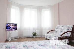 1-к квартира, посуточно, 42м2, 5/17 этаж