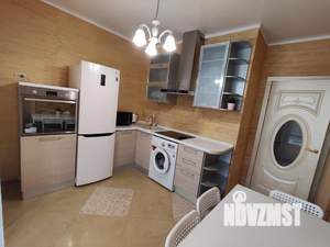 1-к квартира, посуточно, 44м2, 1/1 этаж