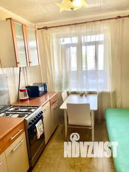 1-к квартира, посуточно, 42м2, 4/8 этаж