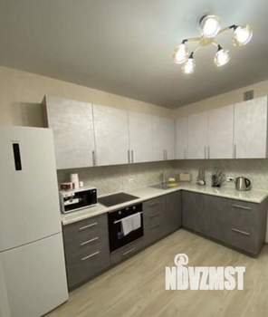 1-к квартира, посуточно, 38м2, 8/17 этаж