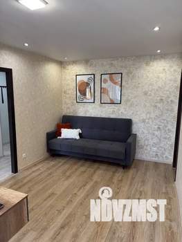 2-к квартира, посуточно, 42м2, 4/5 этаж