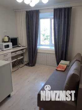 Студия квартира, посуточно, 20м2, 3/5 этаж