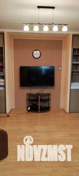 2-к квартира, посуточно, 70м2, 4/10 этаж