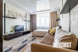 1-к квартира, посуточно, 43м2, 7/10 этаж