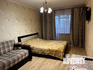 1-к квартира, посуточно, 38м2, 6/12 этаж