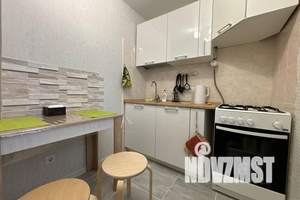 1-к квартира, посуточно, 31м2, 2/9 этаж