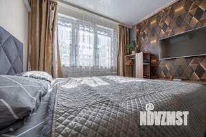 1-к квартира, посуточно, 40м2, 1/1 этаж