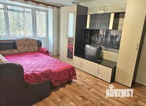1-к квартира, посуточно, 35м2, 3/5 этаж