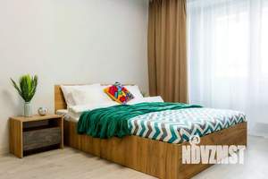 1-к квартира, посуточно, 43м2, 1/1 этаж