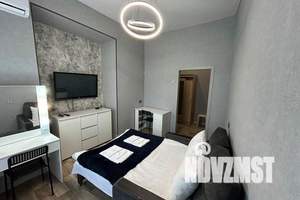 1-к квартира, посуточно, 35м2, 3/3 этаж