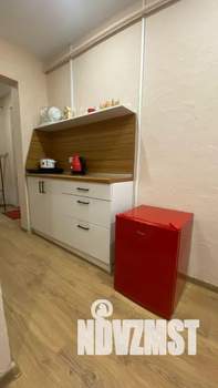 Студия квартира, посуточно, 14м2, 3/3 этаж