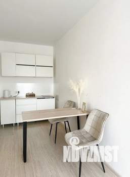 2-к квартира, посуточно, 40м2, 17/24 этаж