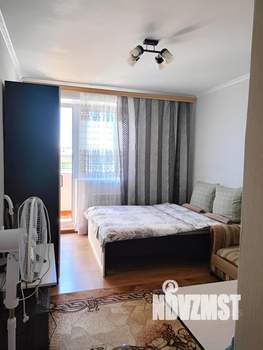 Студия квартира, посуточно, 25м2, 6/9 этаж