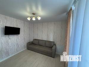 1-к квартира, посуточно, 38м2, 4/9 этаж