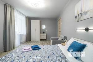 1-к квартира, посуточно, 35м2, 4/5 этаж