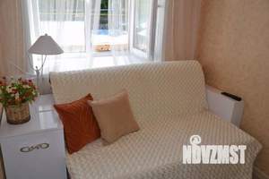 1-к квартира, посуточно, 14м2, 1/1 этаж