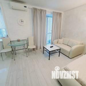 Студия квартира, посуточно, 33м2, 3/5 этаж