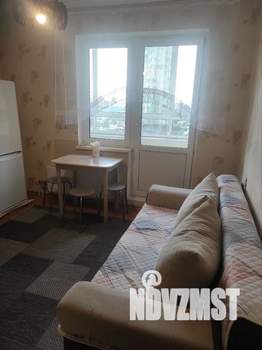 1-к квартира, посуточно, 40м2, 4/17 этаж