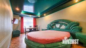 2-к квартира, посуточно, 66м2, 1/1 этаж