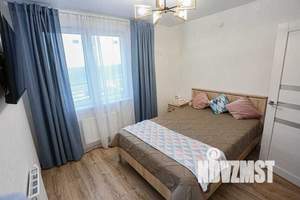 1-к квартира, посуточно, 41м2, 7/10 этаж
