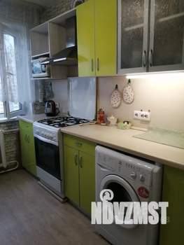 1-к квартира, посуточно, 38м2, 9/9 этаж