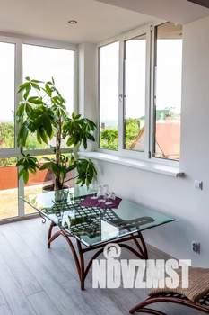 Студия квартира, посуточно, 48м2, 2/3 этаж