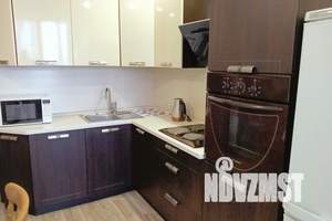 1-к квартира, посуточно, 38м2, 12/14 этаж