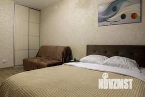 1-к квартира, посуточно, 38м2, 1/1 этаж