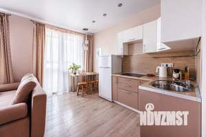 Студия квартира, посуточно, 34м2, 15/24 этаж