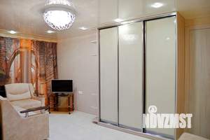 Студия квартира, посуточно, 40м2, 2/6 этаж