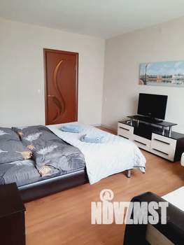 1-к квартира, посуточно, 40м2, 9/17 этаж