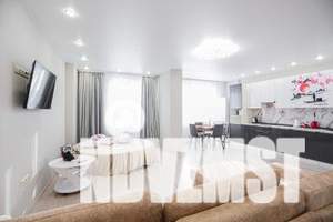 1-к квартира, посуточно, 43м2, 9/18 этаж