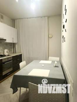 2-к квартира, посуточно, 67м2, 4/10 этаж