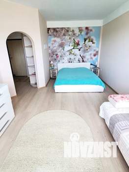 1-к квартира, посуточно, 42м2, 13/14 этаж