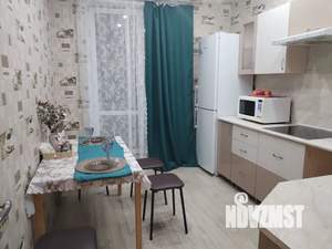 1-к квартира, посуточно, 40м2, 14/25 этаж