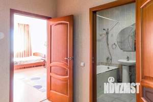 1-к квартира, посуточно, 55м2, 1/1 этаж