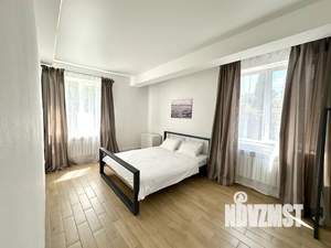 1-к квартира, посуточно, 42м2, 1/3 этаж