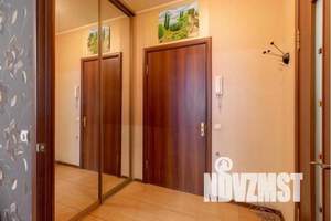 1-к квартира, посуточно, 40м2, 2/9 этаж