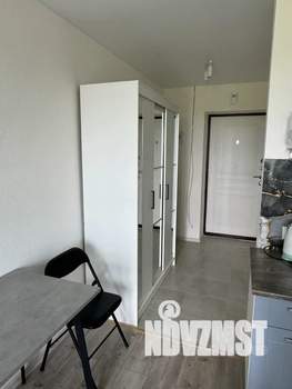 Студия квартира, посуточно, 24м2, 8/10 этаж