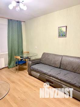2-к квартира, посуточно, 45м2, 1/5 этаж